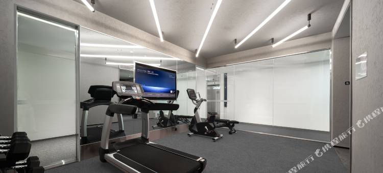 昆明同德广场白云路轻居酒店图片