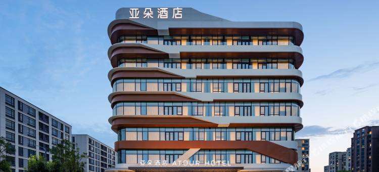 北京新国展友谊医院亚朵酒店图片