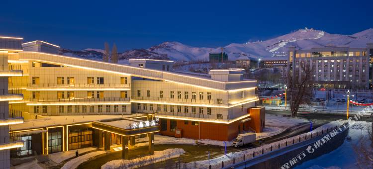 阿勒泰桔子水晶酒店图片