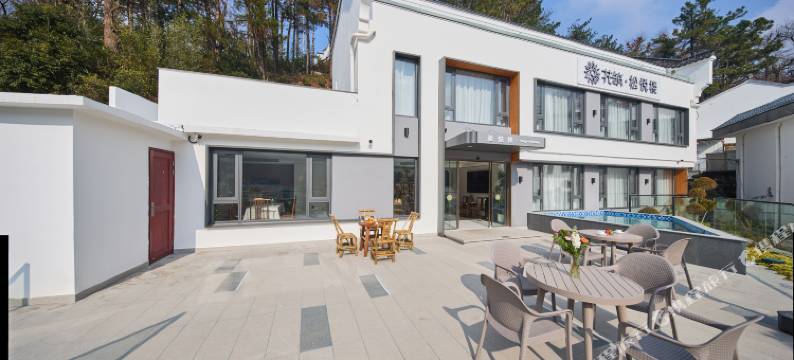 花筑·九华山松悦楼民宿(肉身宝殿店)图片