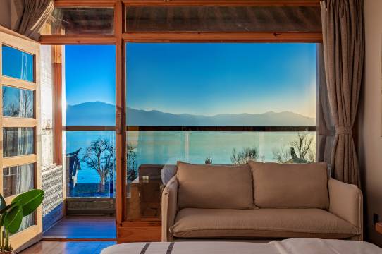 大理映海月海景客栈