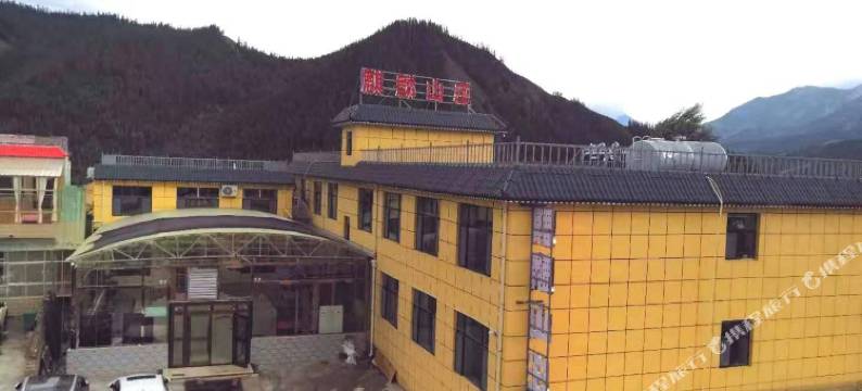 祁连麒麟山庄图片