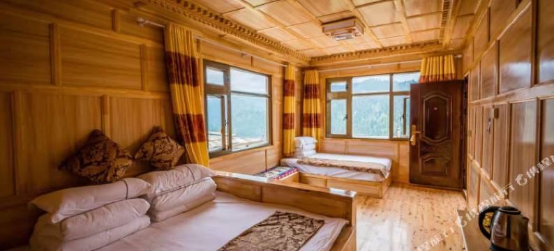 迭部扎尕那吉祥如意客栈图片