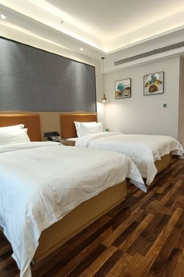 2公里0条点评暂无评分酒店价格乐华城温泉度假酒店距泾阳县公安局永乐