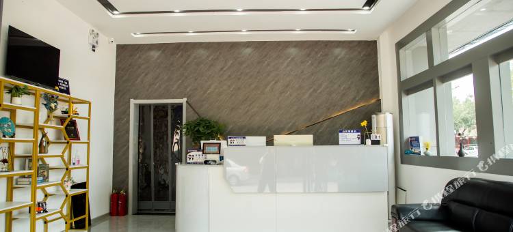 睿柏·云酒店(齐河永乐街店)图片