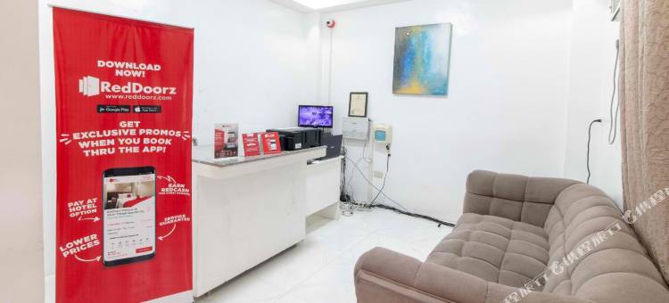 下比库坦建造者客房红多兹(RedDoorz @ DBuilders Rooms Lower Bicutan)图片