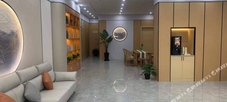 艺选安來酒店(镇江龙山路高铁南站店)图片