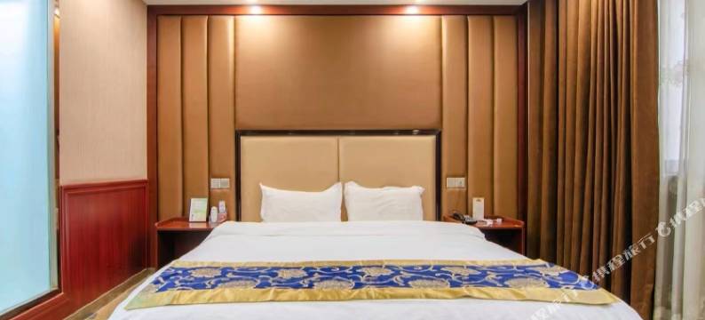 襄城乐泰阁酒店图片