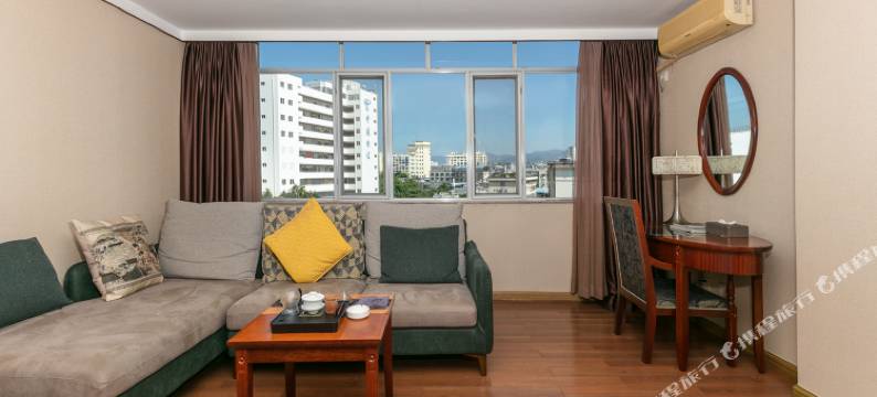 普洱建华酒店(思茅区悦城时光里购物公园店)图片