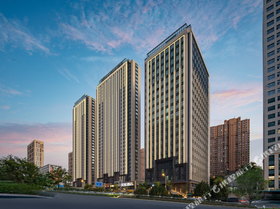 美宸酒店(济南万象城奥体中心店)