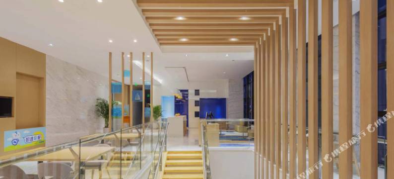 天相法兰卡酒店公寓(青岛金沙滩度假区丁家河地铁站店)图片