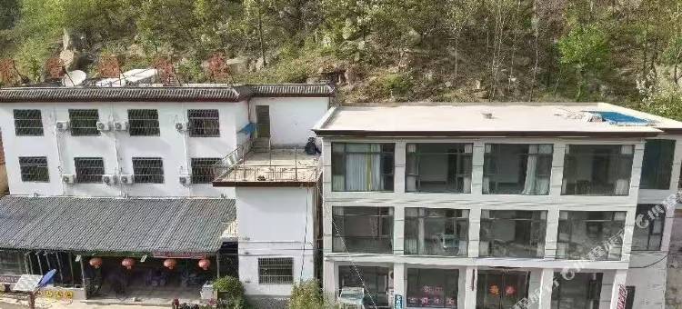鲁山龙丰园饭庄图片
