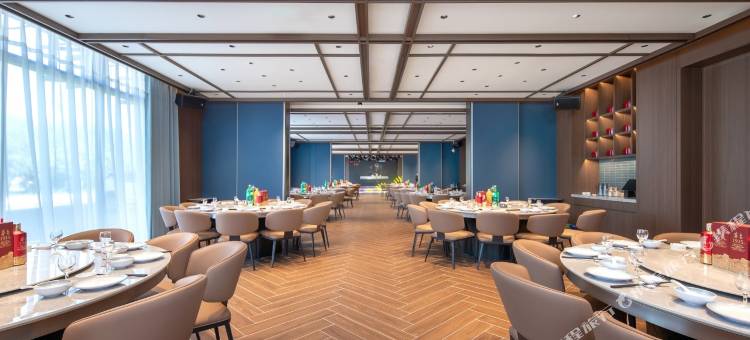 雪上皇冠酒店(塔什库尔干金草滩店)图片