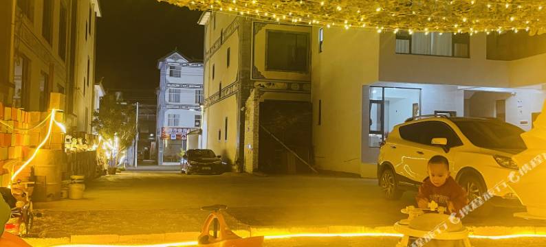 双航·Family极简轻奢私墅(大理凤仪机场店)图片