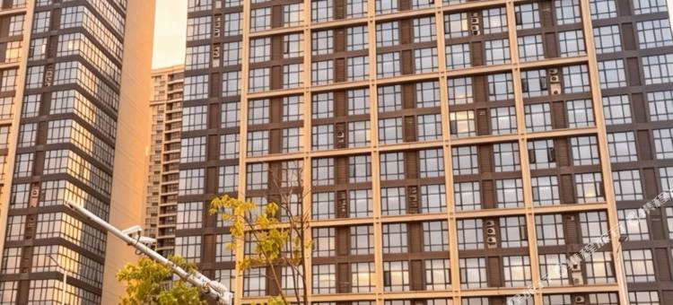 鹿隐.LOFT影院公寓(南昌西站礼庄山地铁站店)图片
