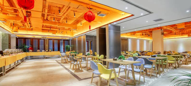 崧舍酒店(阳朔西街漓江景区店)图片