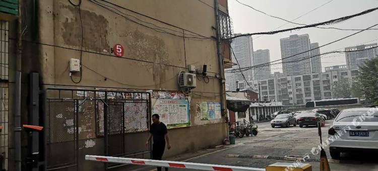 平安宾馆(郑州陇海东路地铁站方圆创世大厦店)图片