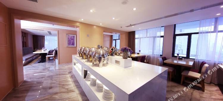 麗枫酒店(乌鲁木齐国际商贸城和田二街店)图片