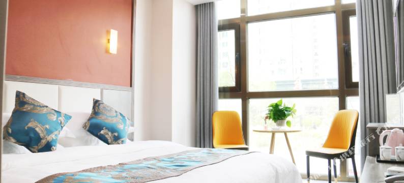 启航快捷酒店(西宁曹家堡机场店)图片