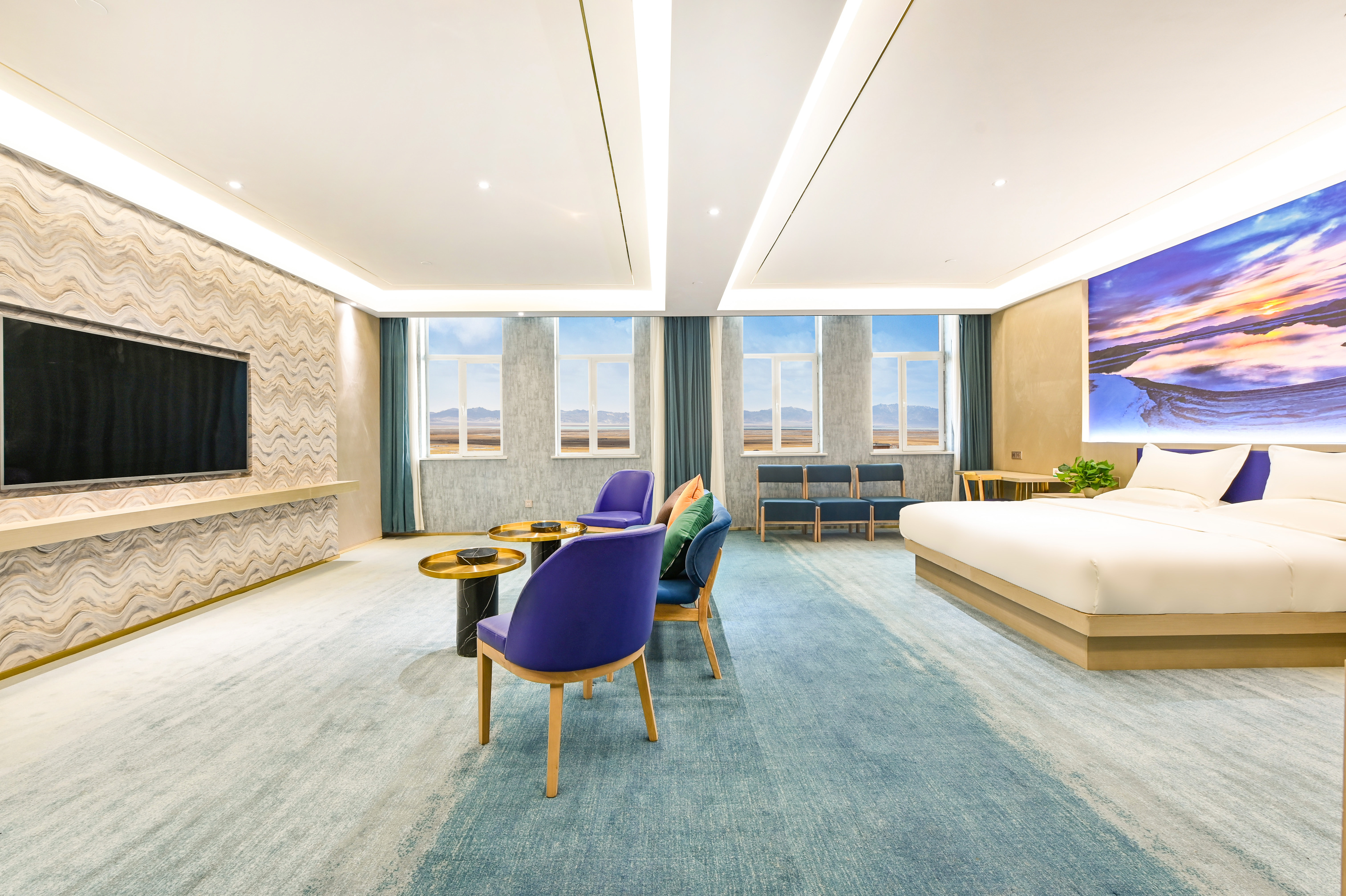 Haixi Prefecture Sky Mirror Vista Hotel (Da Qaidam Feicui Pedestrian Street) Over view