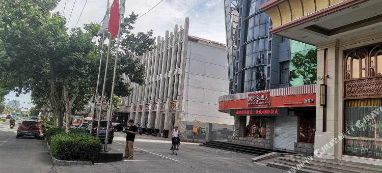 维也纳酒店(霸州益津南路高铁站店)图片