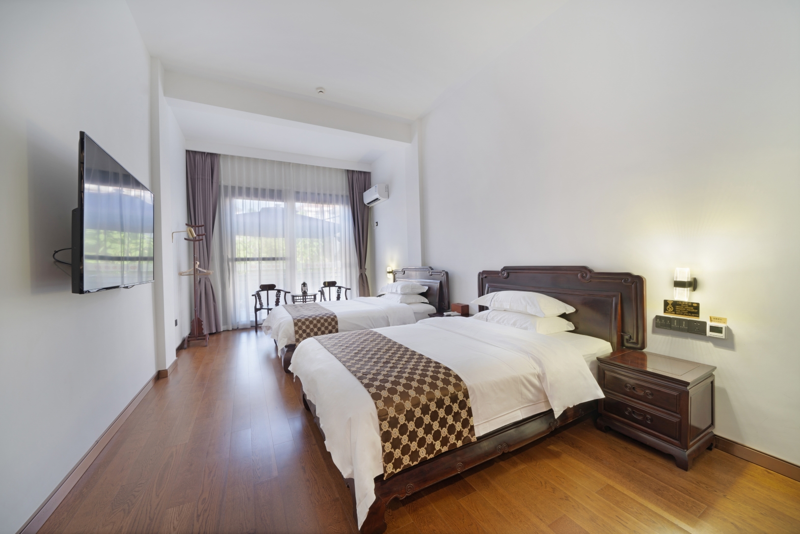 Lihe Hotel Over view