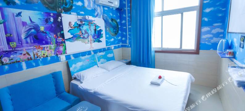 万潘主题酒店(叶公古街店)图片