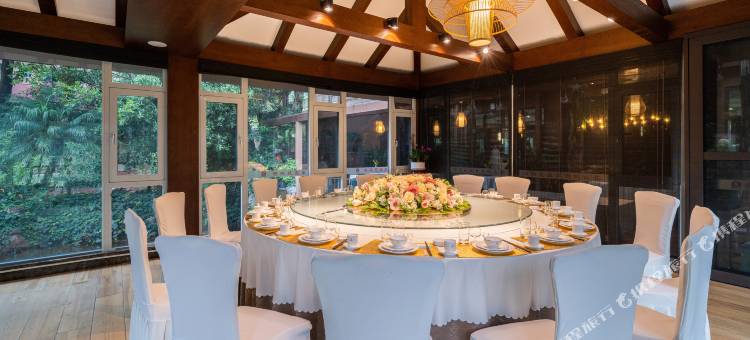 富民明熙苑温泉度假山庄图片