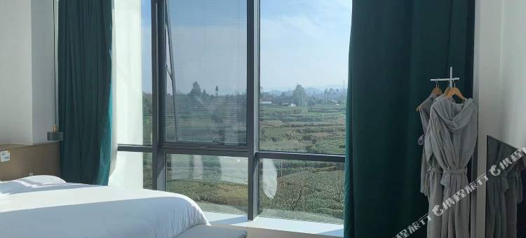 雅安茶岸酒店图片