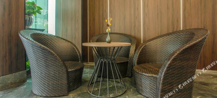 如家睿柏·云酒店(江阴滨江中路黄山湖公园店)图片