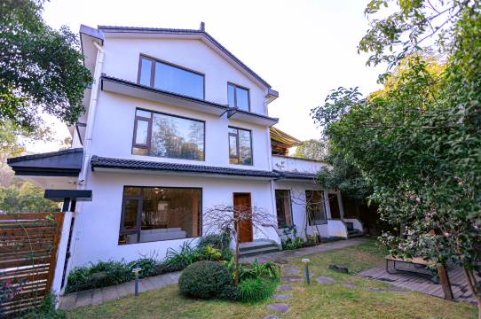 杭州西湖半冷·陋室休闲度假民宿