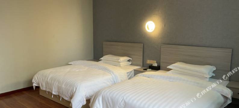 悦美·佳都酒店(泸州水井沟商业步行街店)图片