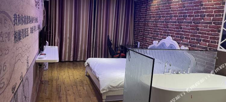 路人甲客栈(武汉工程科技学院店)图片