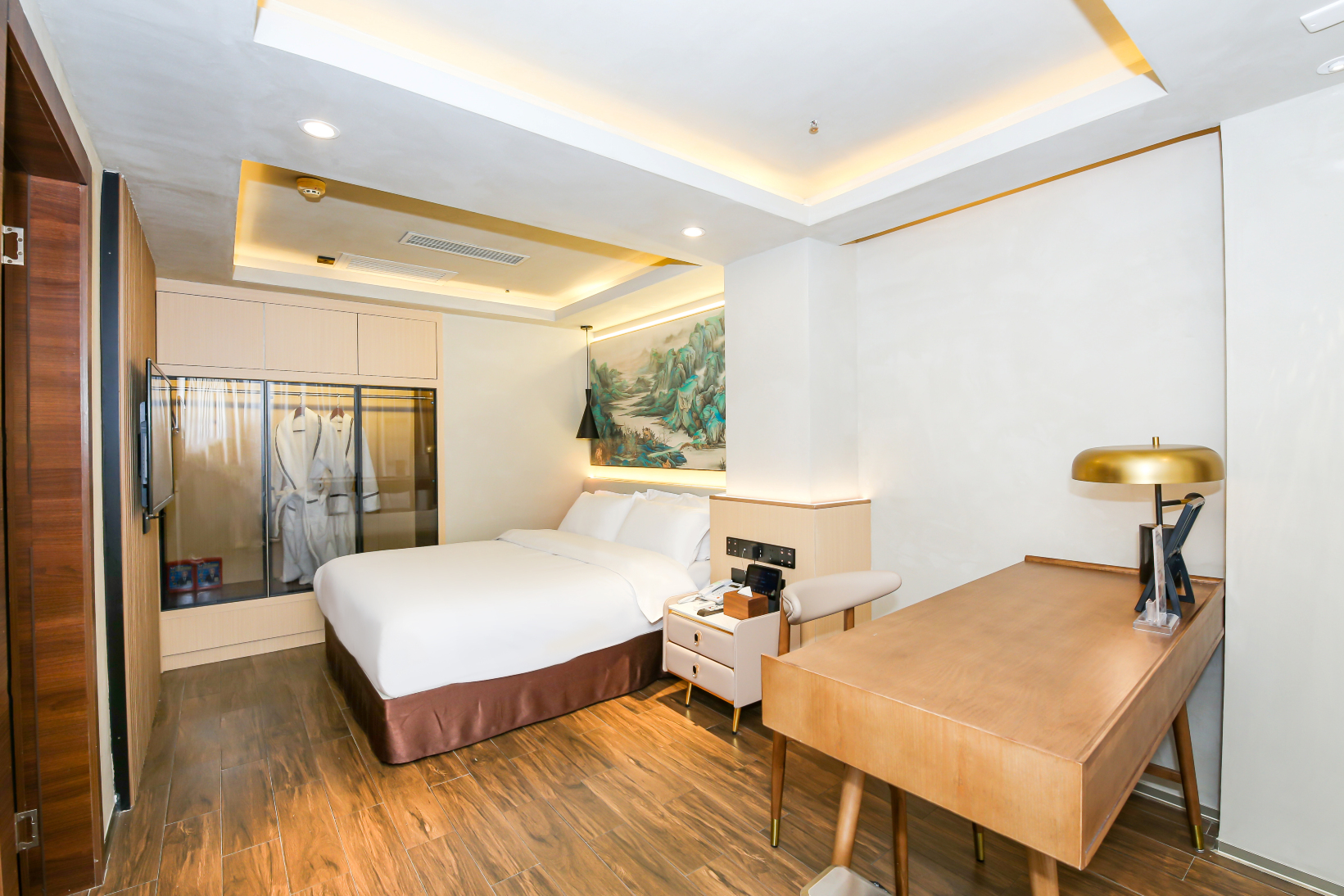 DCC Hotel (Guangzhou Tianhe Coach Terminal Station)Hotel Overview