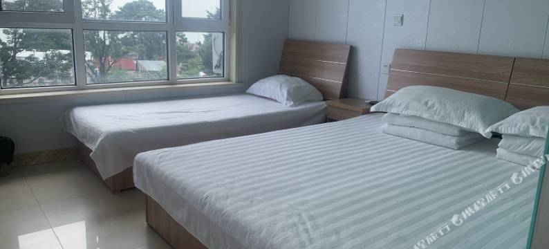 青岛崂山山海一家观海旅店图片