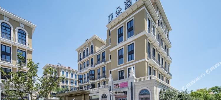 嘉善大众广场世纪大道亚朵酒店图片