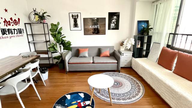 爱与城女生青年旅舍(南宁火车站店)