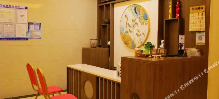 抚仙湖泉源酒楼(禄充风景区店)图片