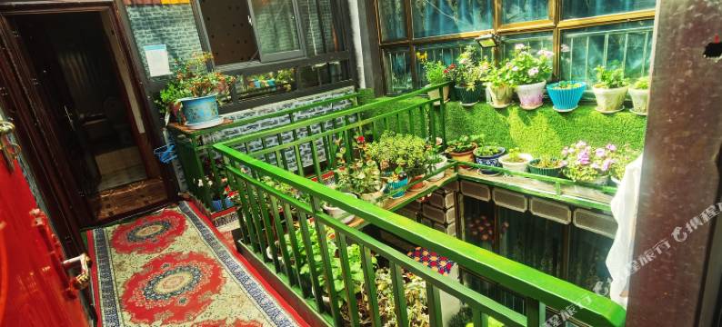 羊卓打隆曲宗民宿图片