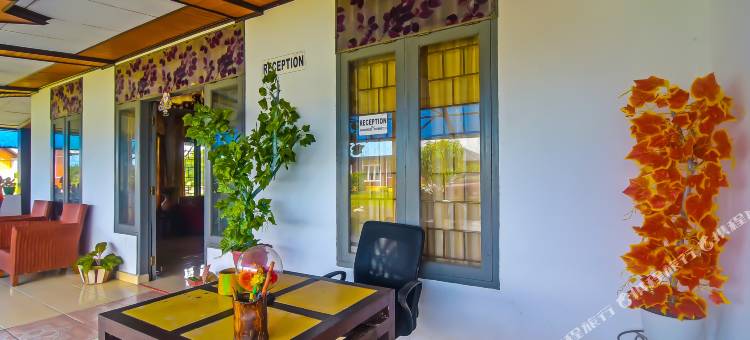 Hotel O 菲拉德尔菲亚餐厅及住宿靠近莫拉亚堡(Hotel O Filadelfia Resto & Penginapan Near Benteng Moraya)图片