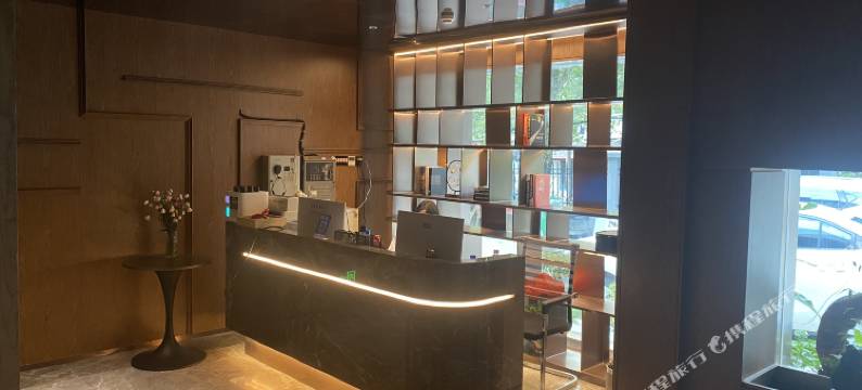 悦宸设计师酒店(庐山牯岭正街索道上站台店)图片