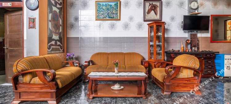 O系列克邦哲鲁克酒店-近市政厅花园(Collection O Kebon Jeruk Near Taman Balai Kota)图片