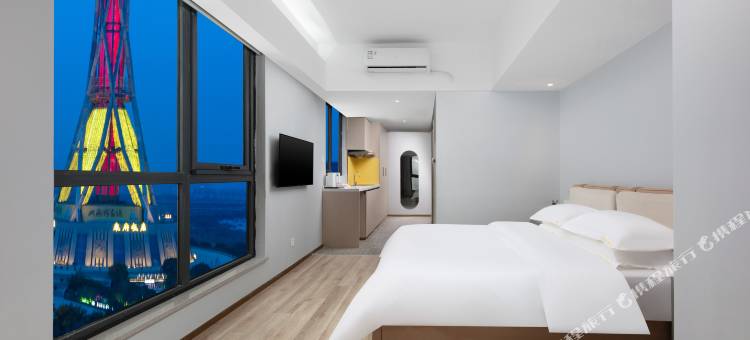 亚悦酒店(郑州中原福塔地铁站店)图片