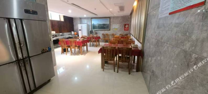 政和鸿泰假日酒店图片