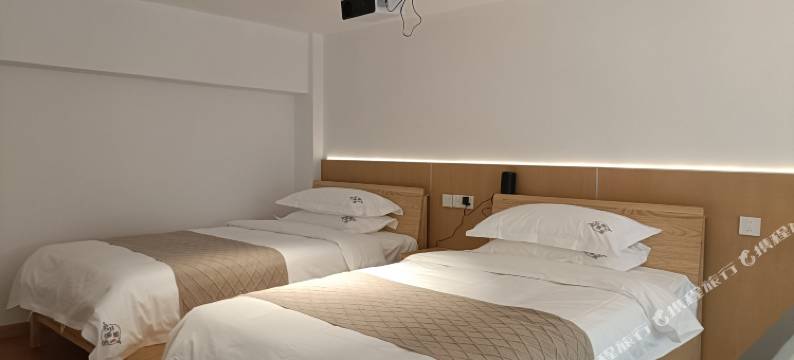 酉阳峰景阁影院民宿图片