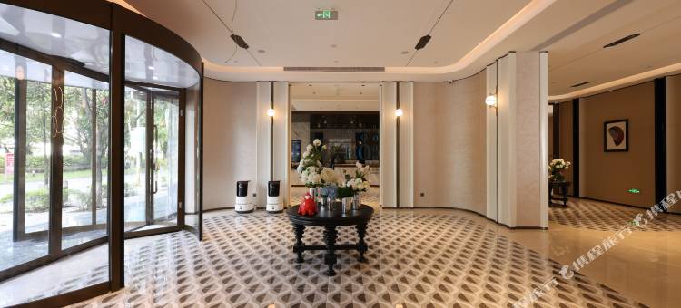 瑞丽兰欧国际酒店图片