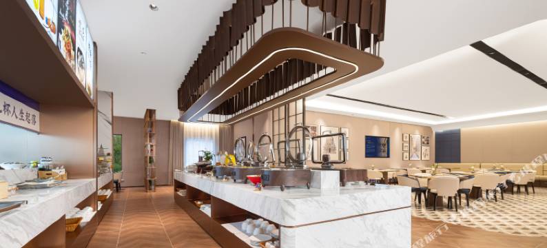 西安古城墙安定门地铁站美仑酒店图片