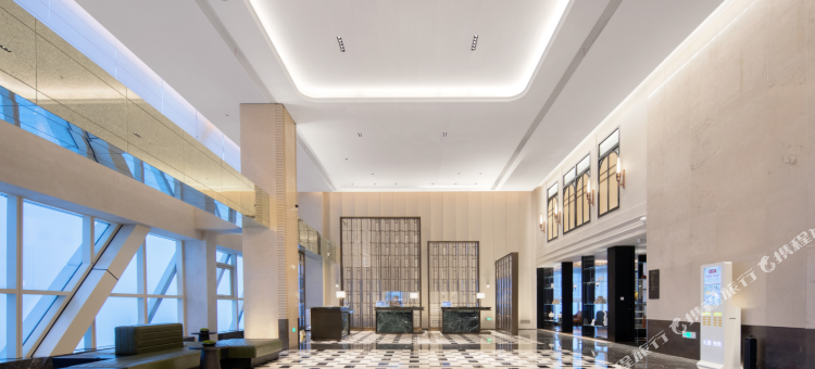 武汉万湖云锦酒店(园博园金银湖地铁站店)图片