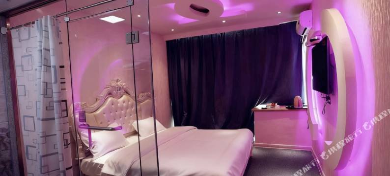 爱情海主题酒店(晋中山西大学城店)图片