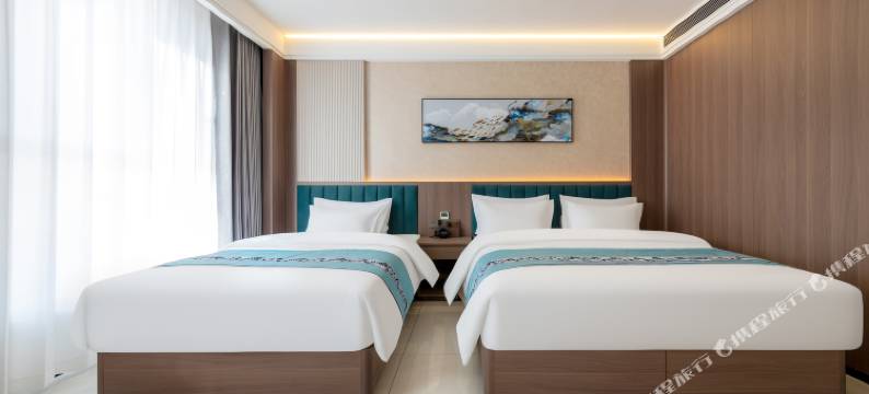 蓝萨大酒店(靖边长城路店)图片